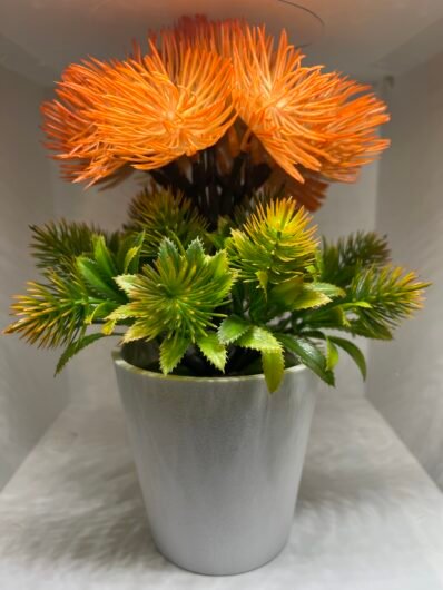 Pot de fleur synthétique